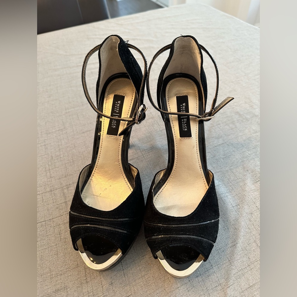 White House Black Market - like new 3” platform sandals with gold toe.